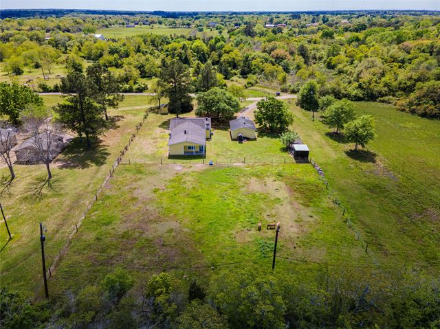 5383 Wilson Avenue, Alvin, TX 77511