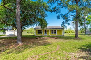 5383 Wilson Avenue, Alvin, TX 77511