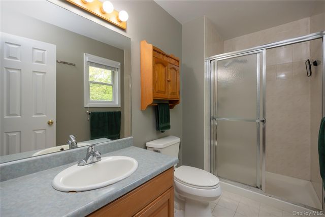 1 Alexa Court, Pearl River, NY 10965