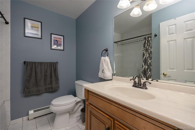 1 Alexa Court, Pearl River, NY 10965