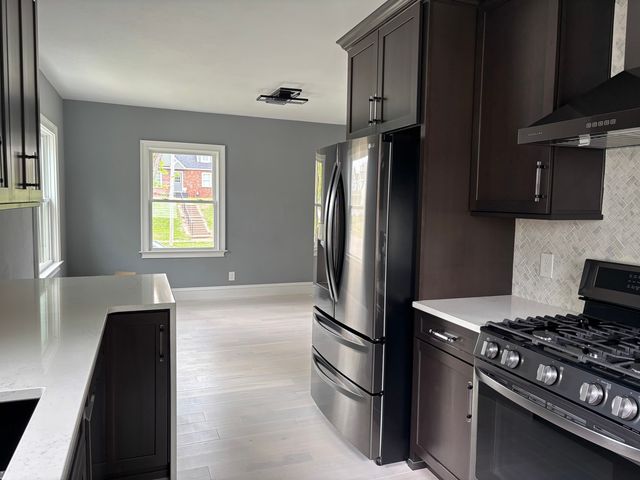 2407 Warren Street, Davenport, IA 52804