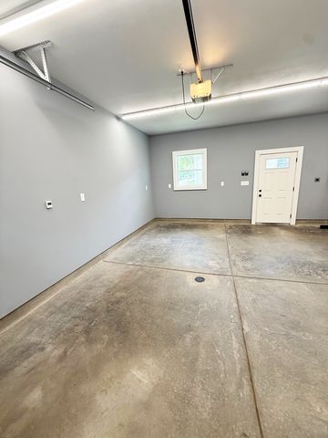 2407 Warren Street, Davenport, IA 52804