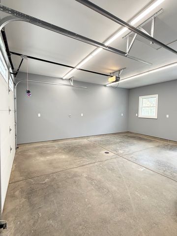 2407 Warren Street, Davenport, IA 52804