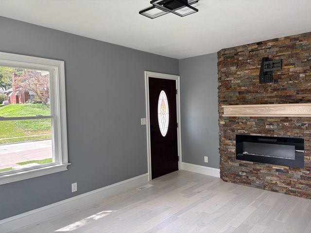 2407 Warren Street, Davenport, IA 52804