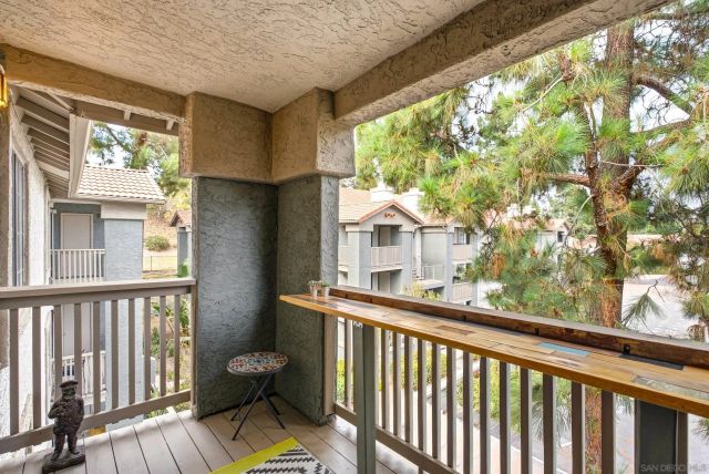 12015 Alta Carmel Ct 302, San Diego, CA 92128
