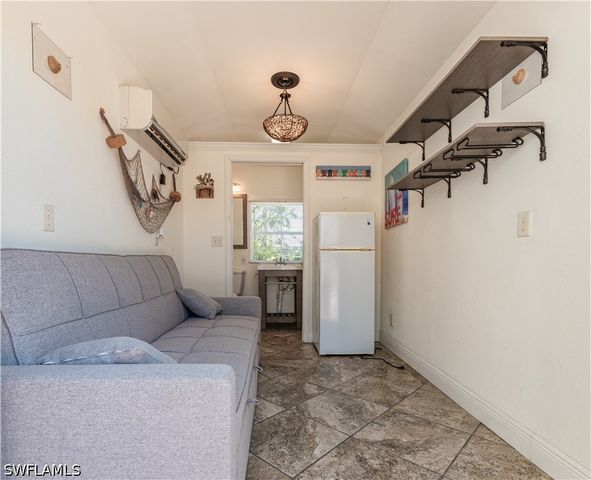5216 Pineland Daisy TRL, Fort Myers, FL 33905