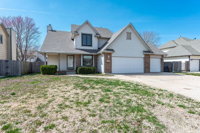 127 S Springwood, Derby, KS 67037