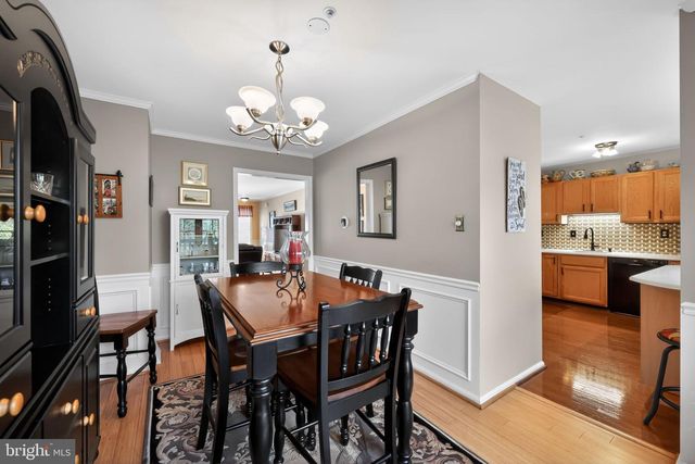 17 BUTTONWOOD DR, Exton, PA 19341