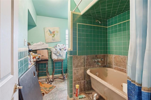 1108 E 26TH AVENUE, Tampa, FL 33605