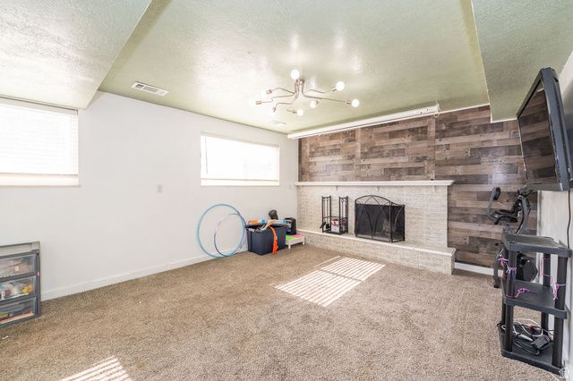 3257 N 400 W, Pleasant View, UT 84414