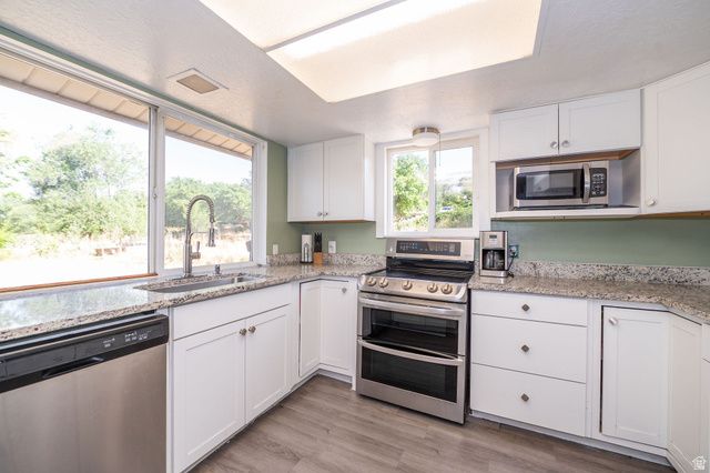 3257 N 400 W, Pleasant View, UT 84414