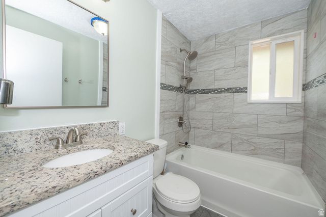 3257 N 400 W, Pleasant View, UT 84414