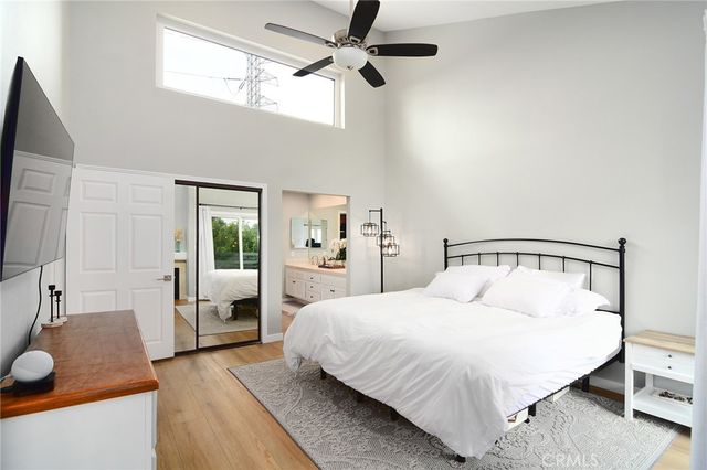 18741 Hatteras Street 1, Tarzana, CA 91356