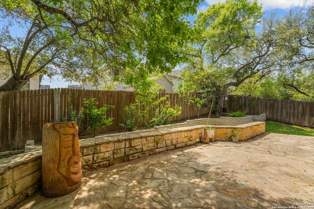8614 Monterey Falls, Boerne, TX 78015
