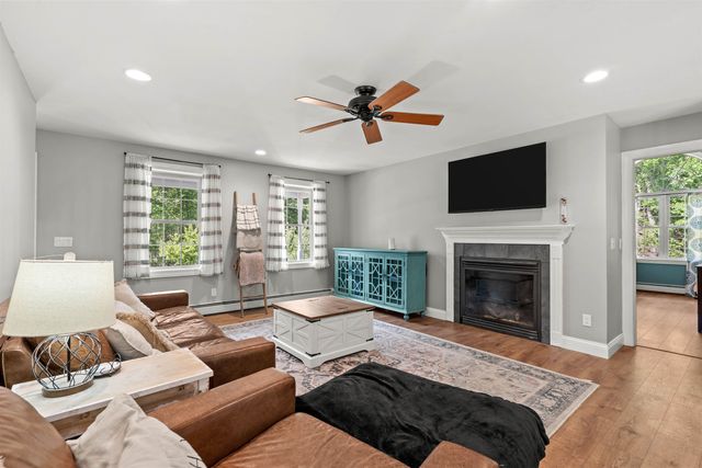 137 Hearthside Drive, Barrington, NH 03825