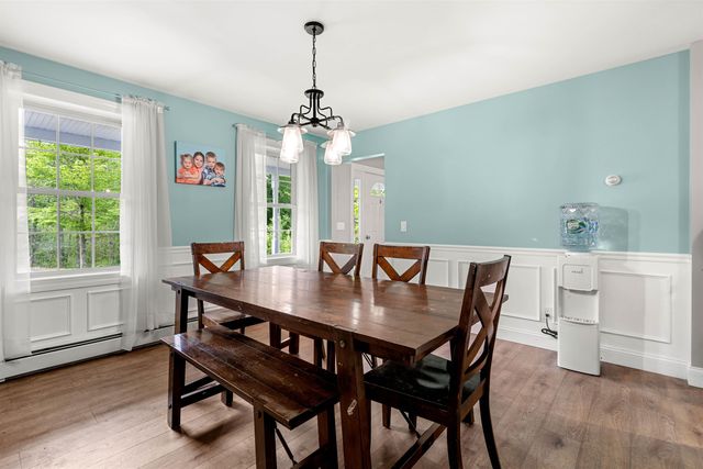 137 Hearthside Drive, Barrington, NH 03825