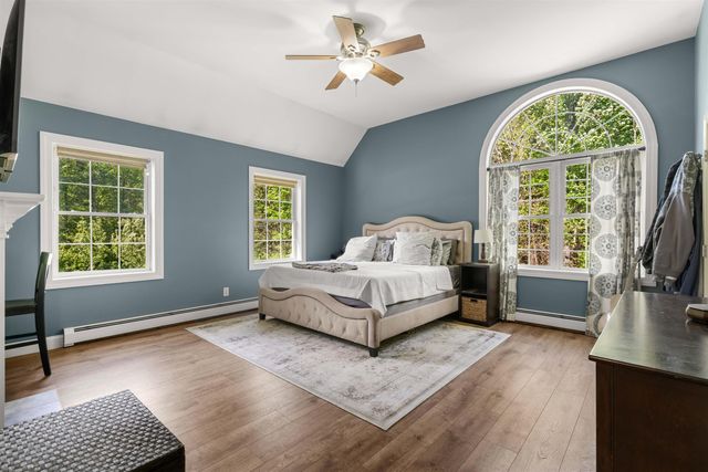 137 Hearthside Drive, Barrington, NH 03825