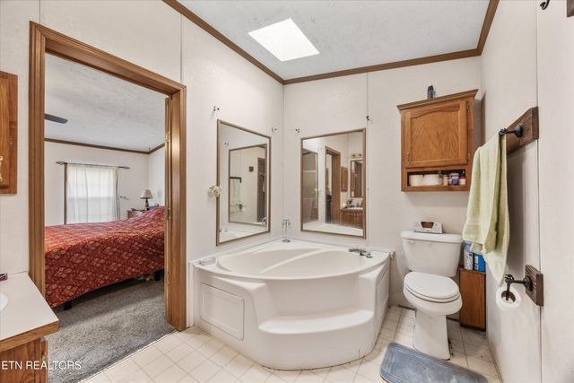 1476 Martha Dandridge Circle, Dandridge, TN 37725