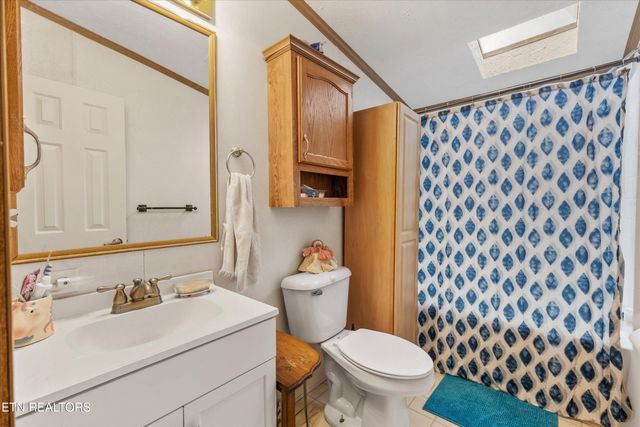 1476 Martha Dandridge Circle, Dandridge, TN 37725