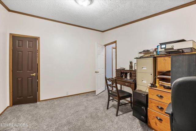 1476 Martha Dandridge Circle, Dandridge, TN 37725