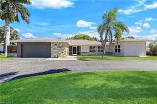 233 Shadowridge CT, Marco Island, FL 34145