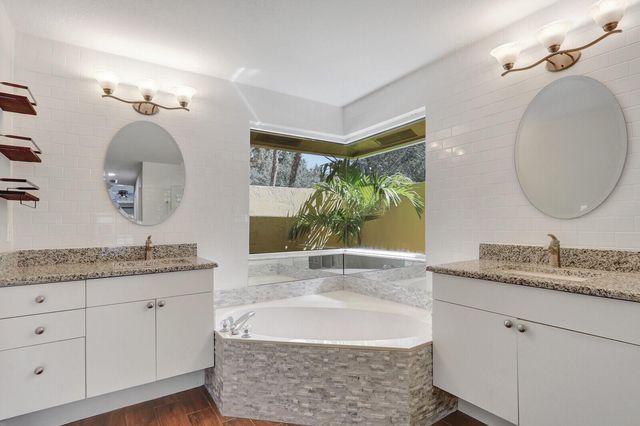 1097 Egret Circle N, Jupiter, FL 33458