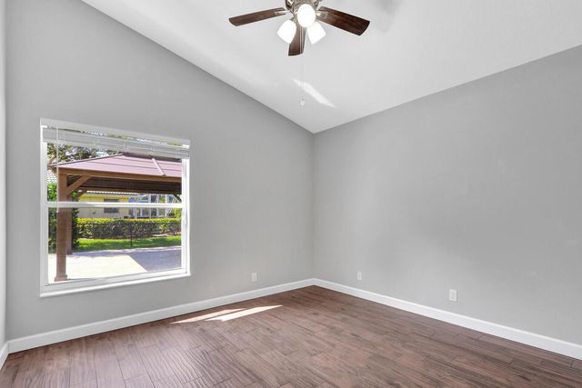 1097 Egret Circle N, Jupiter, FL 33458