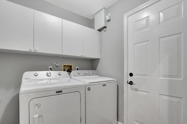 1097 Egret Circle N, Jupiter, FL 33458