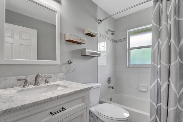 1097 Egret Circle N, Jupiter, FL 33458