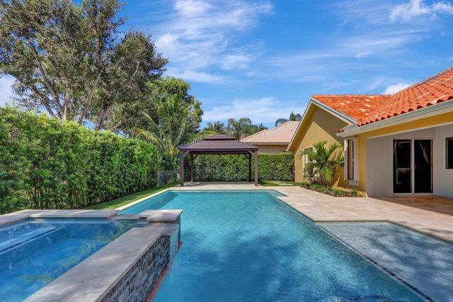 1097 Egret Circle N, Jupiter, FL 33458
