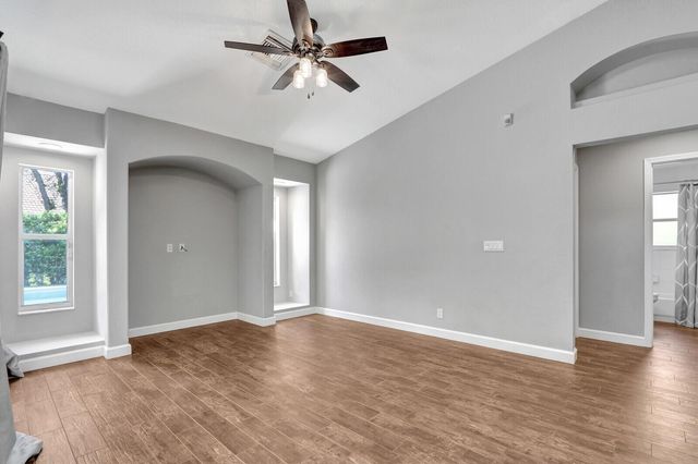 1097 Egret Circle N, Jupiter, FL 33458