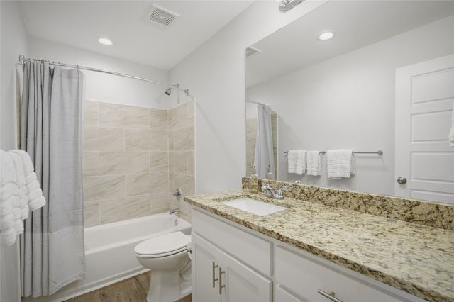 105 Thode Street, Whitesboro, TX 76273
