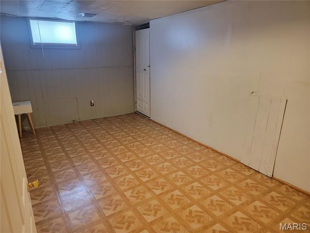 7316 Stolle Street, St Louis, MO 63116