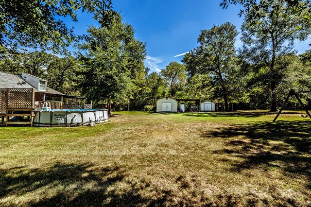 65 Cauthen Drive, Huntsville, TX 77320