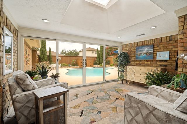 7419 Authon Drive, Dallas, TX 75248