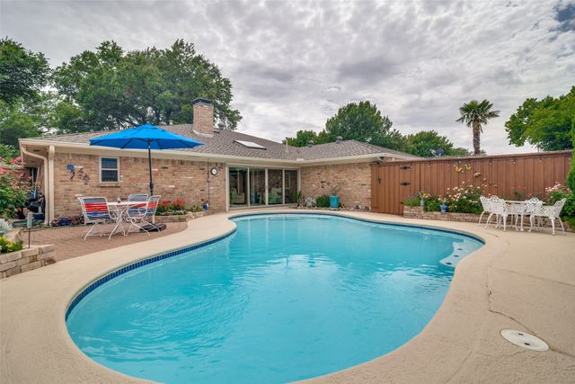 7419 Authon Drive, Dallas, TX 75248