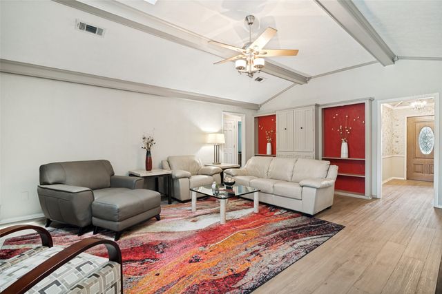 7419 Authon Drive, Dallas, TX 75248