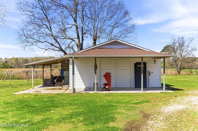 10771 Us Hwy 117 N, Willard, NC 28478