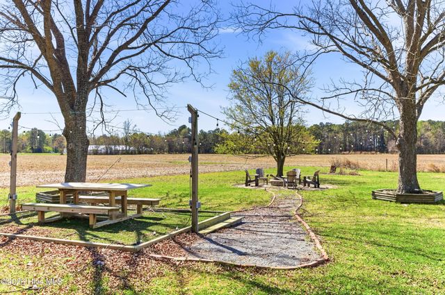 10771 Us Hwy 117 N, Willard, NC 28478