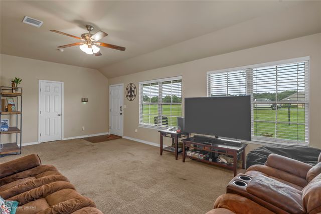 6174 Windwood Estates Drive, Shreveport, LA 71107