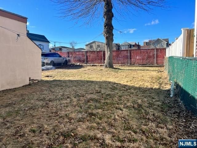 9027 New York Avenue, North Bergen, NJ 07047