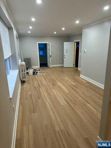 9027 New York Avenue, North Bergen, NJ 07047