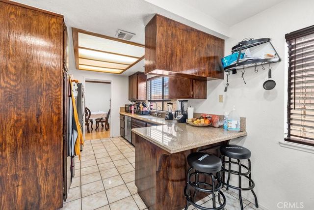 1827 Louise, Lancaster, CA 93534