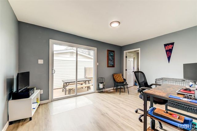 7837 La Belle Street, Affton, MO 63123