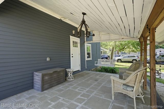 519 Franklin Street, Brighton, MI 48116