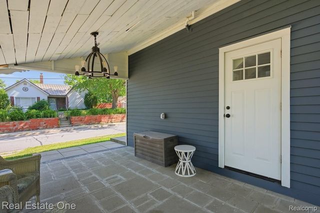 519 Franklin Street, Brighton, MI 48116