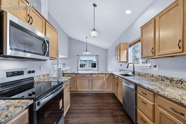 7983 Superior Hill Place, Colorado Springs, CO 80908