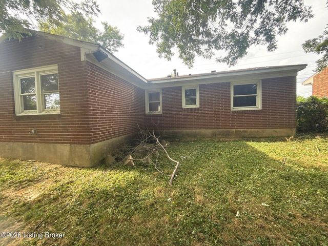 5706 Toebbe Ln, Louisville, KY 40229