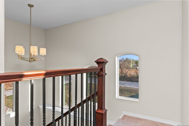 508 Wagon Train, La Vernia, TX 78121