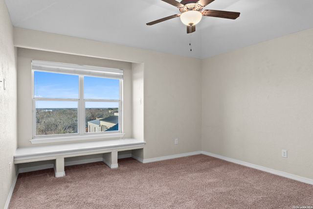 508 Wagon Train, La Vernia, TX 78121